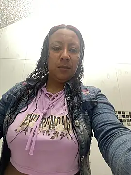 Ximena firee online show from March 10, 11:15 am