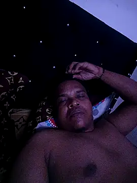 Snapshot of SeniorCathode91 chatting on March 20, 3:22 am SeniorCathode91 online show from March 20, 3:22 am