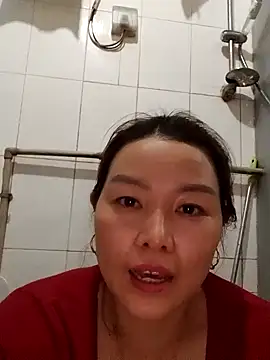 Jennie dogy online show from May 1, 8:30 am