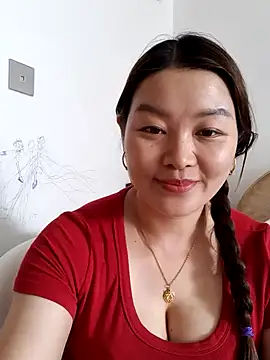 Snapshot of Jennie_dogy chatting on May 5, 3:14 am Jennie dogy online show from May 5, 3:14 am