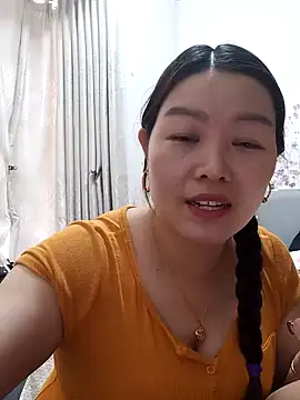 Snapshot of Jennie_dogy chatting on May 10, 2:50 am Jennie dogy online show from May 10, 2:50 am