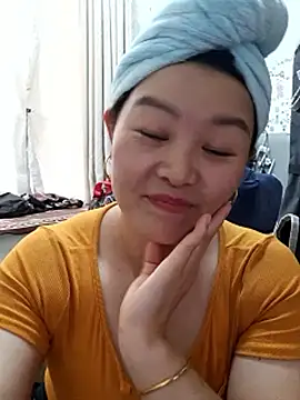 Snapshot of Jennie_dogy chatting on May 11, 3:01 am Jennie dogy online show from May 11, 3:01 am