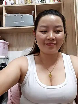 Jennie dogy online show from July 4, 12:55 pm