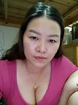 Jennie dogy online show from July 25, 2:47 pm