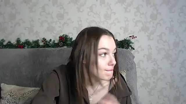 CandyGyrl online show from February 12, 8:09 am