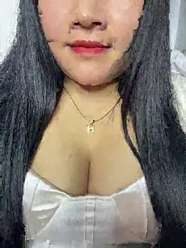 Snapshot of Violet_pusy chatting on February 24, 5:11 pm Violet pusy online show from February 24, 5:11 pm