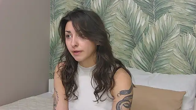 AngelaCox online show from February 20, 6:10 am