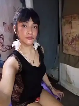 GeorginaLove09 online show from June 14, 3:52 am