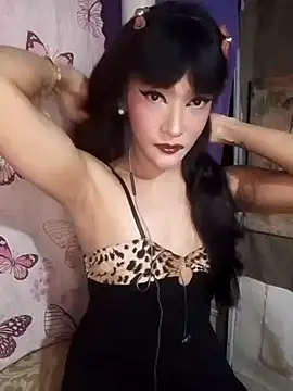 Snapshot of GeorginaLove09 chatting on June 27, 4:06 am GeorginaLove09 online show from June 27, 4:06 am