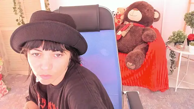 NeoGeisha online show from July 24, 3:37 am