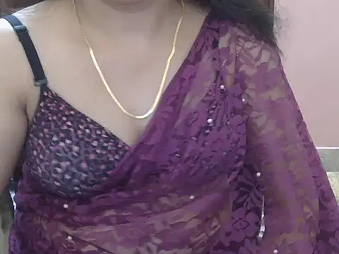 Cute Sheetal online show from March 23, 12:31 pm