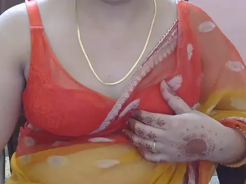 Cute Sheetal online show from May 10, 1:27 pm