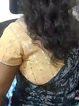 Snapshot of Archana_achu143 chatting on April 5, 8:11 am Archana achu143 online show from April 5, 8:11 am