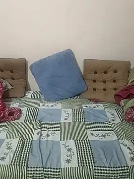 Snapshot of Archana_achu143 chatting on April 25, 6:49 pm Archana achu143 online show from April 25, 6:49 pm