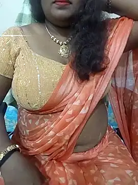 Snapshot of Archana_achu143 chatting on May 13, 2:36 pm Archana achu143 online show from May 13, 2:36 pm