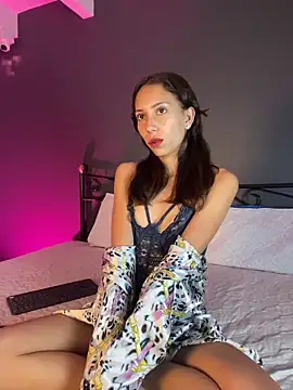 BonniePink  online show from March 9, 12:42 pm