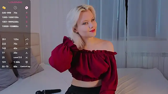 GoldenLenarz online show from July 20, 11:12 am