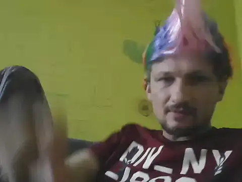 Danieljarecki online show from March 18, 3:04 pm