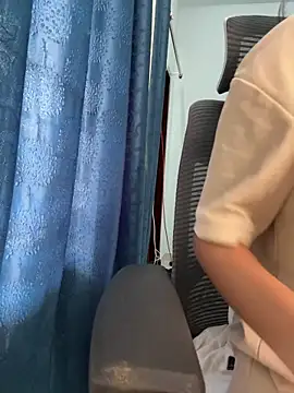 godessoflust online show from April 29, 9:46 am