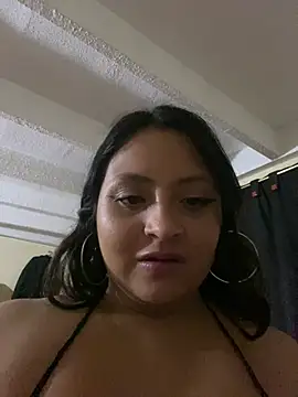 EmmaXDonald online show from March 12, 4:40 am