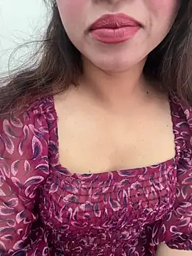 riya sharma11 online show from February 10, 8:40 am