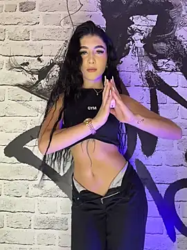 BadLilAngelXXX online show from June 26, 1:15 pm