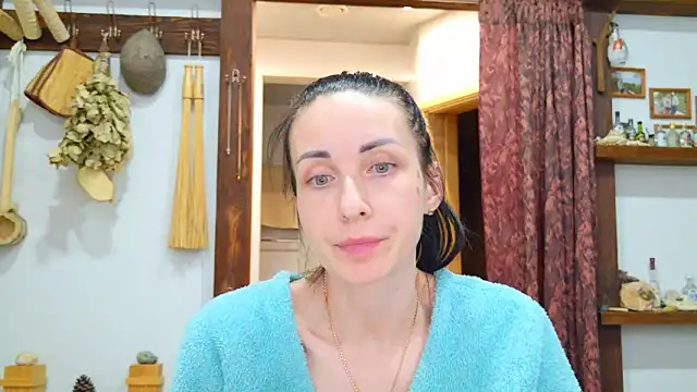Poorlamb911 online show from May 3, 9:43 pm