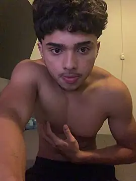 Samore  online show from April 5, 11:35 pm