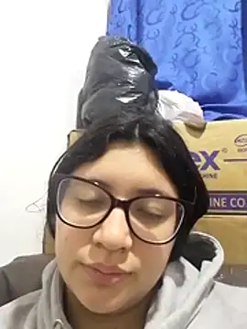 Dahlia-Rose online show from March 5, 3:24 am