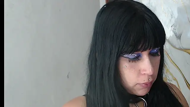 valen ros online show from April 28, 7:46 am