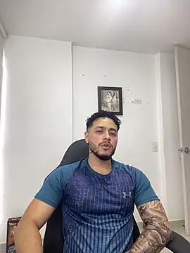 MattiaDupont online show from April 10, 9:30 pm