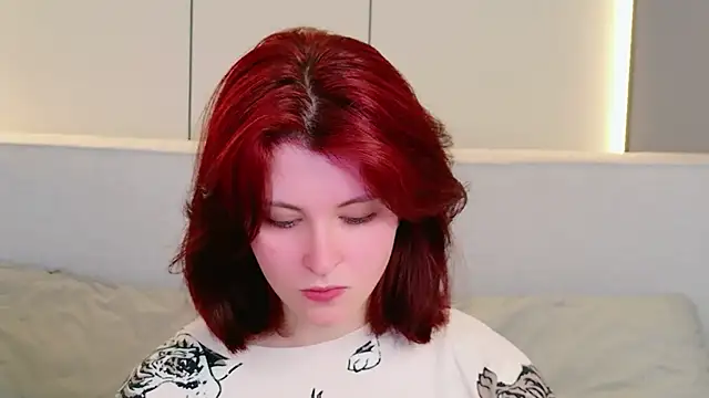 Milana Bold online show from July 17, 8:35 pm