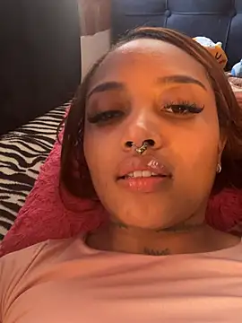 BratzDooll online show from July 21, 9:28 pm