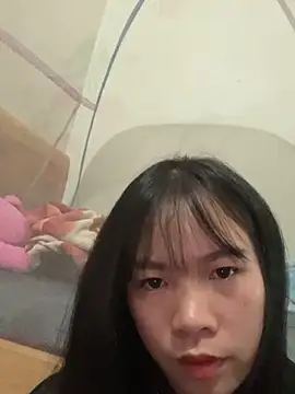 DoliceGirl2k online show from February 22, 4:02 am