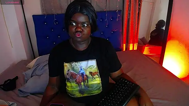 neighbor-ebony online show from July 8, 3:33 am
