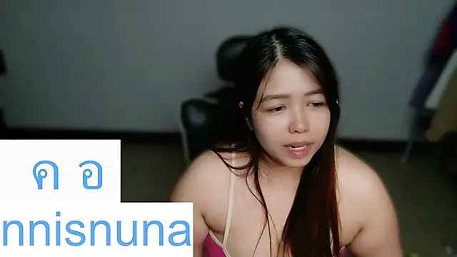 Snapshot of nunanunanuna chatting on June 18, 11:25 am nunanunanuna online show from June 18, 11:25 am