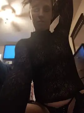 sexyymeli online show from May 13, 5:27 am