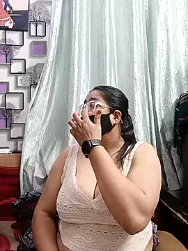 GangbangCouple online show from February 28, 4:52 pm