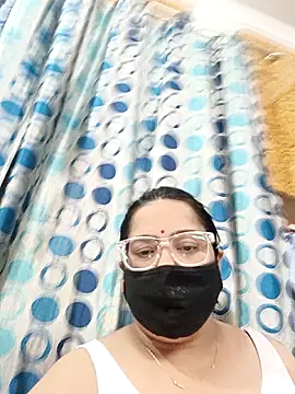 GangbangCouple online show from March 14, 8:20 am