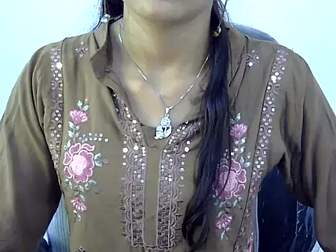 Mehaak  online show from May 5, 8:11 am