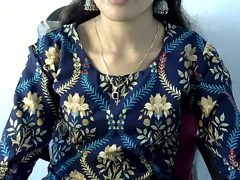 Mehaak  online show from August 6, 6:37 am