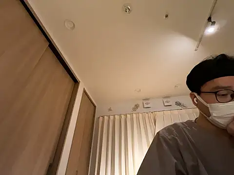 Snapshot of shizuku-kun211 chatting on March 21, 12:21 pm shizuku-kun211 online show from March 21, 12:21 pm