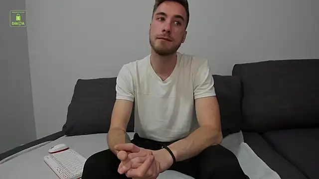 Harvey Wiliams online show from March 15, 6:30 am