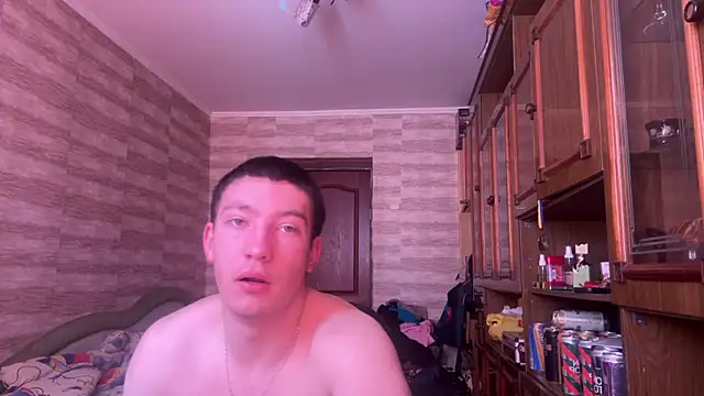 MoonlightVera online show from March 11, 10:10 am