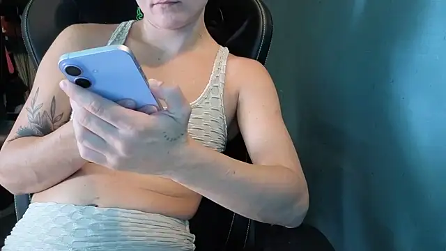 JadeAlexis403 online show from June 20, 11:13 am