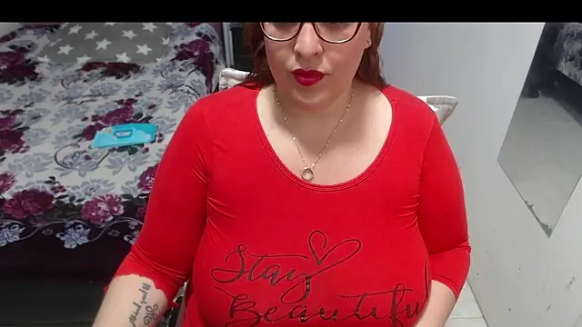 kataleyamilf69 online show from April 28, 12:32 pm