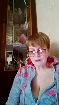 SophieBurns online show from May 5, 9:06 am