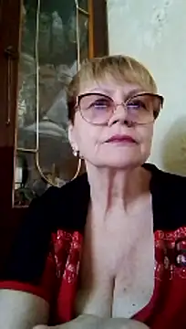 SophieBurns online show from June 14, 10:06 am