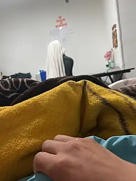 fer593que online show from March 5, 1:07 pm