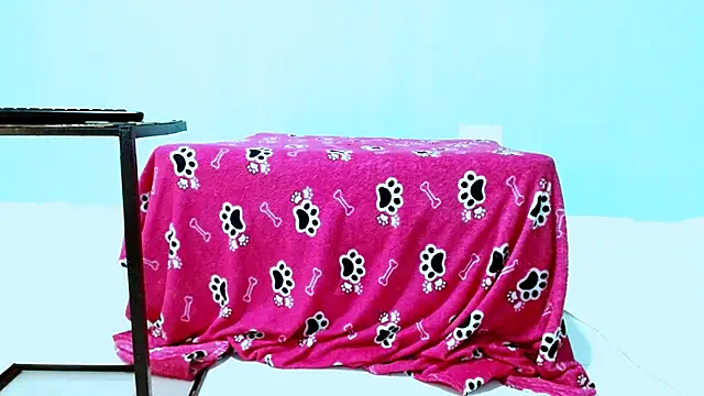 karolsweetvagi online show from May 4, 5:20 pm